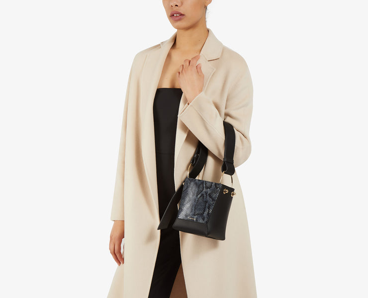 Lana Nano Bucket Bag - Black/Dark Desert