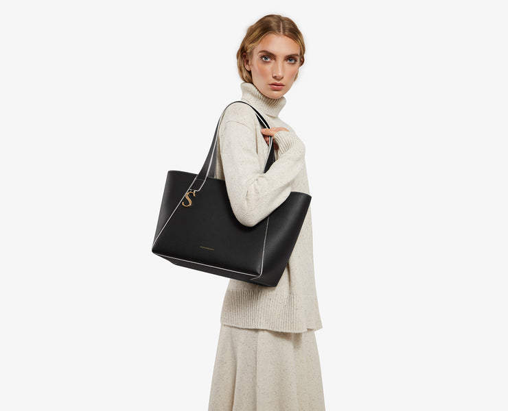 S Cabas - Black with Vanilla Edge