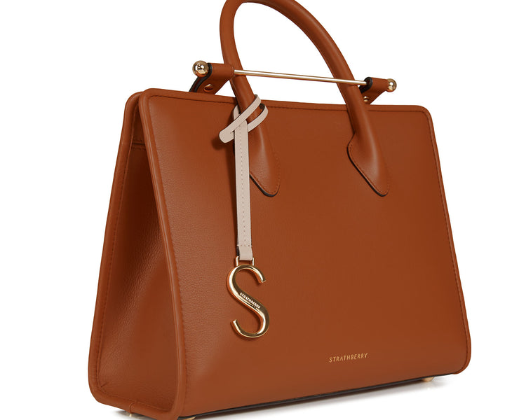 S Charm - Cappuccino with Marron Edge